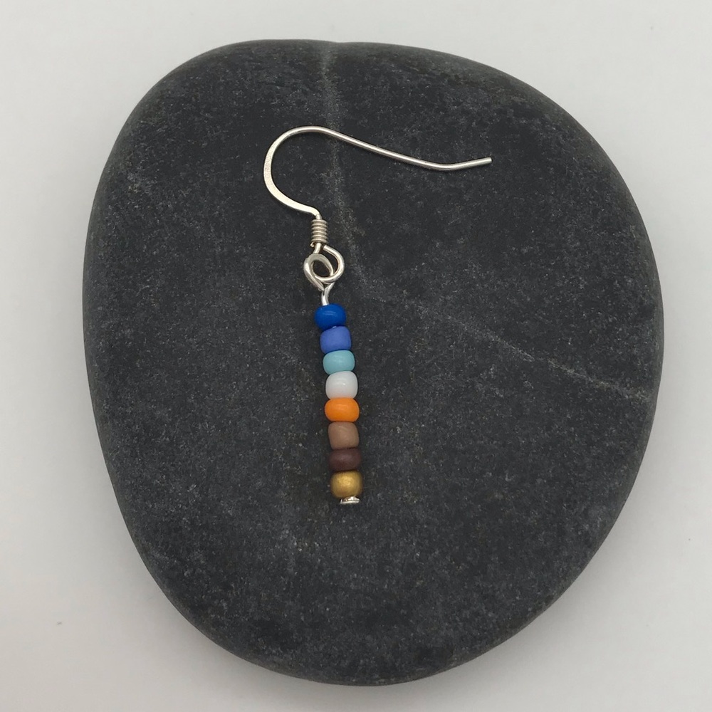Boho Lightweight Colorful Dangle Earrings - Picture 2 of 3
